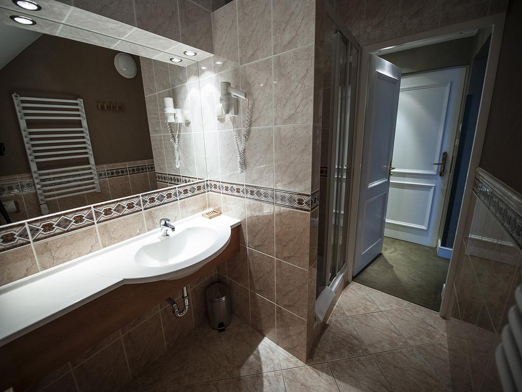 Warmia Park Hotel Olsztyn  Bilik gambar